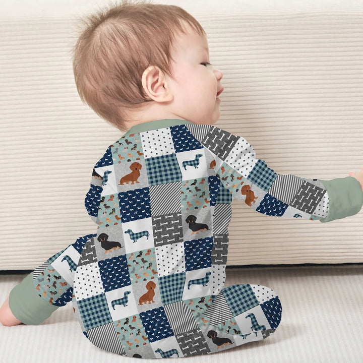 Playful Dachshund Delight Bamboo Convertible Zippy