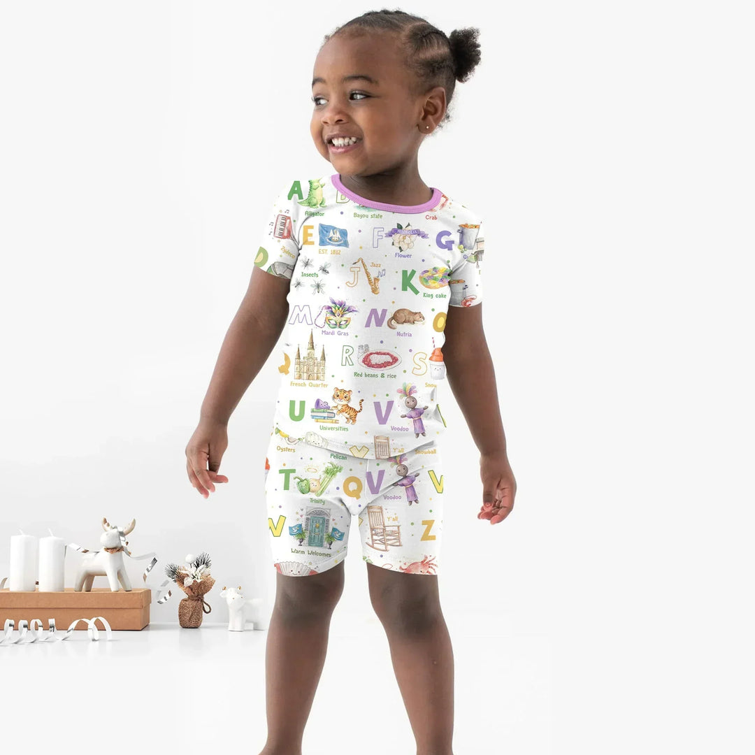 Alphabet of Lousiana Bamboo Two Piece Short Sleeve Shorts Pajama Set