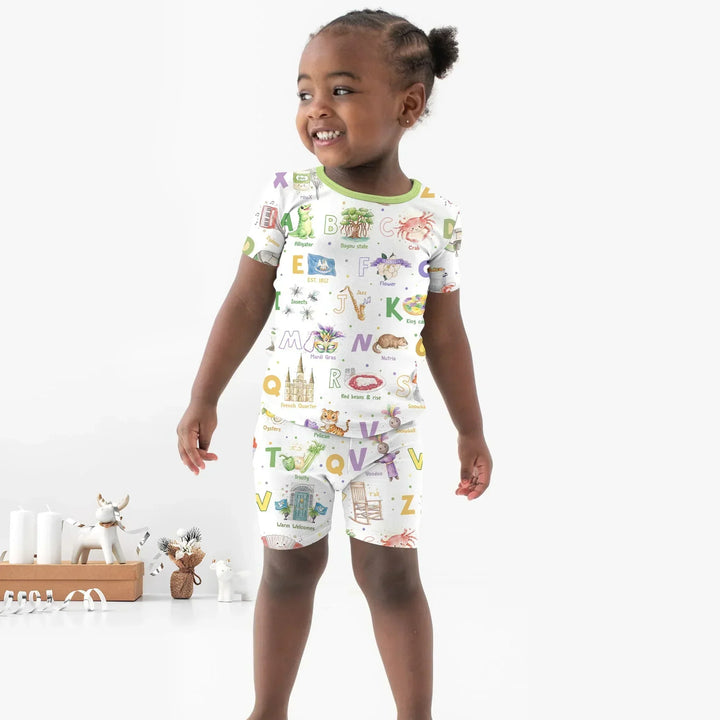 Alphabet of Lousiana Bamboo Two Piece Short Sleeve Shorts Pajama Set