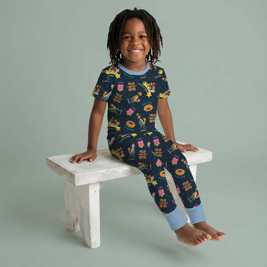 Feliz Dia de Reyes Bamboo Two Piece Short Sleeve Pajama Set