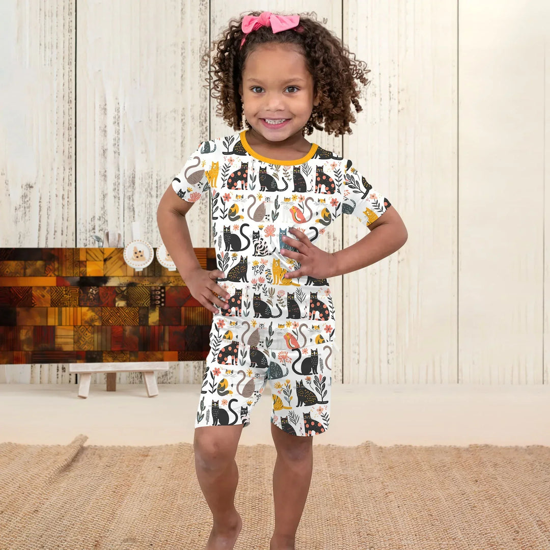 Botanical Cats Bamboo Two Piece Short Sleeve Shorts Pajama Set