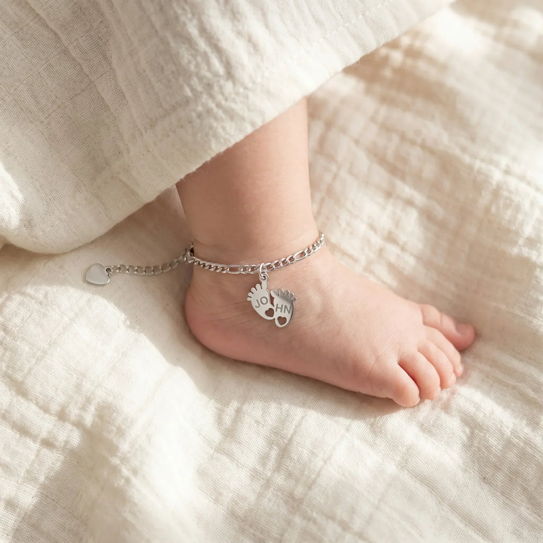 Tiny Steps: Personalized Baby Feet Anklet
