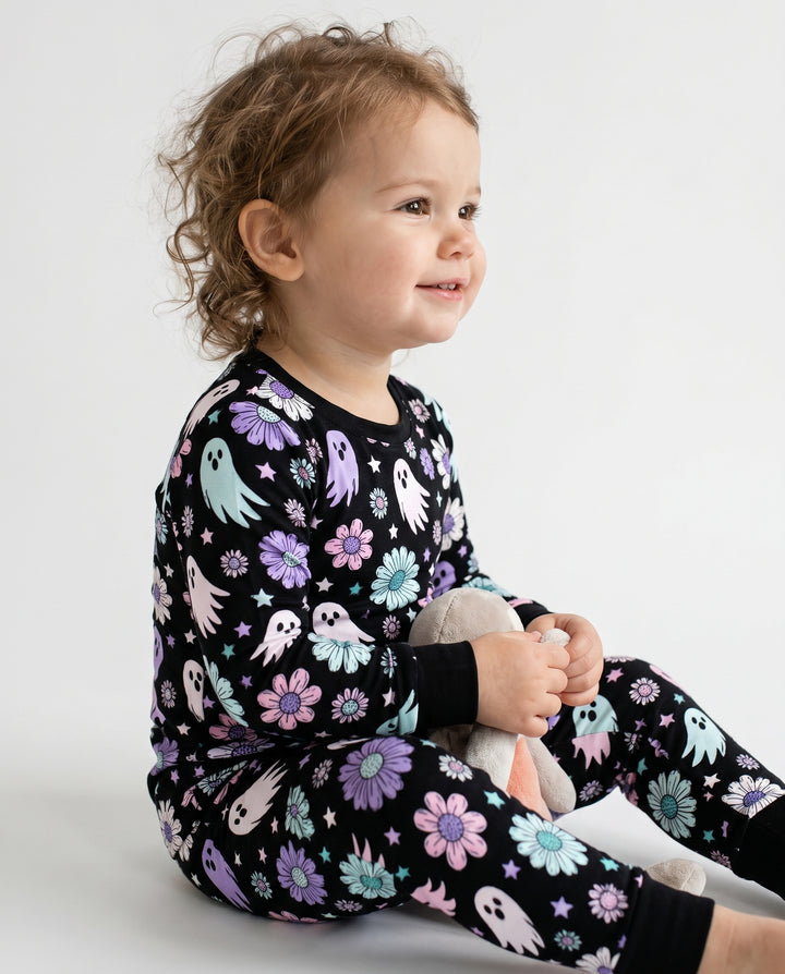 Pastel Ghost Daisy Night Bamboo Two Piece Long Sleeve Pajama Set