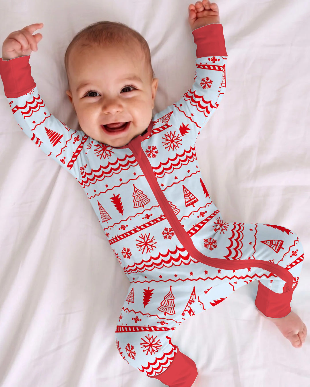 Red Nordic Christmas Trees & Snowflakes Bamboo Convertible Zippy