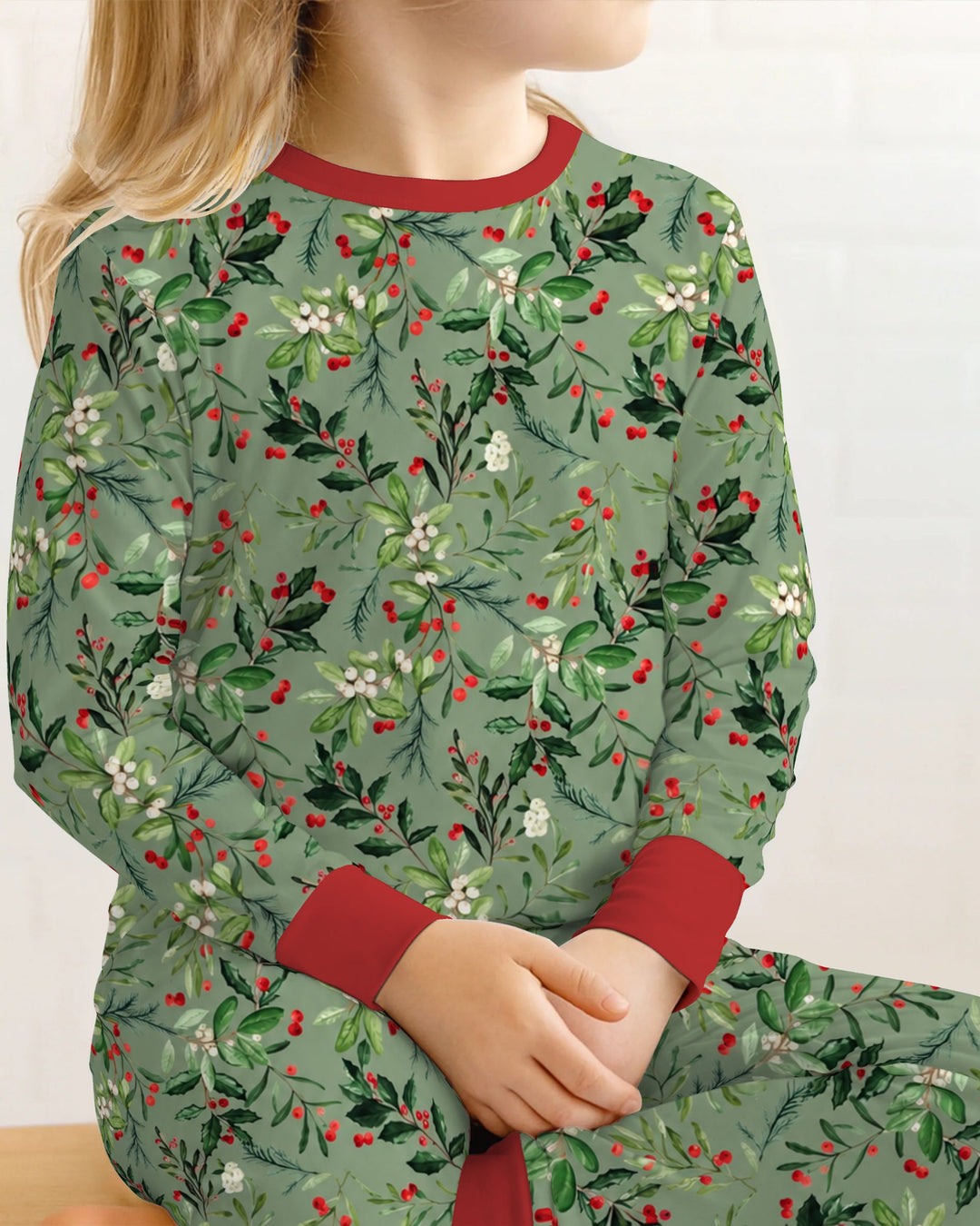 Vintage Christmas Holly & Mistletoe Botanical Bamboo Two Piece Long Sleeve Pajama Set