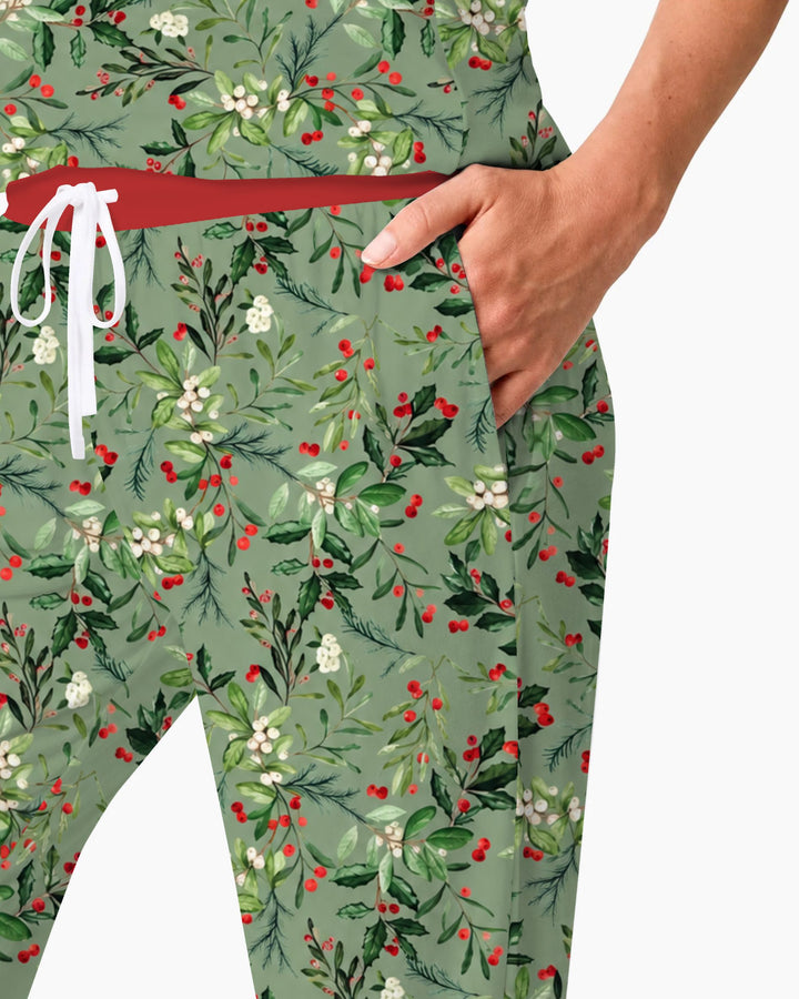 Vintage Christmas Holly & Mistletoe Botanical Bamboo Women Pajama Set