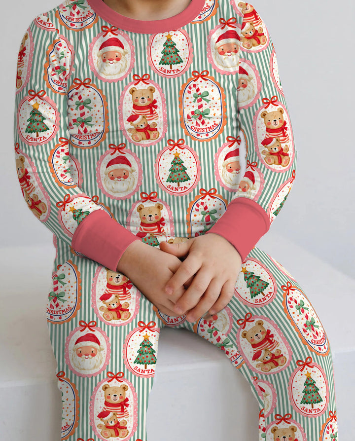 Vintage Santa Christmas Gift Tags Seamless Pattern Bamboo Two Piece Long Sleeve Pajama Set