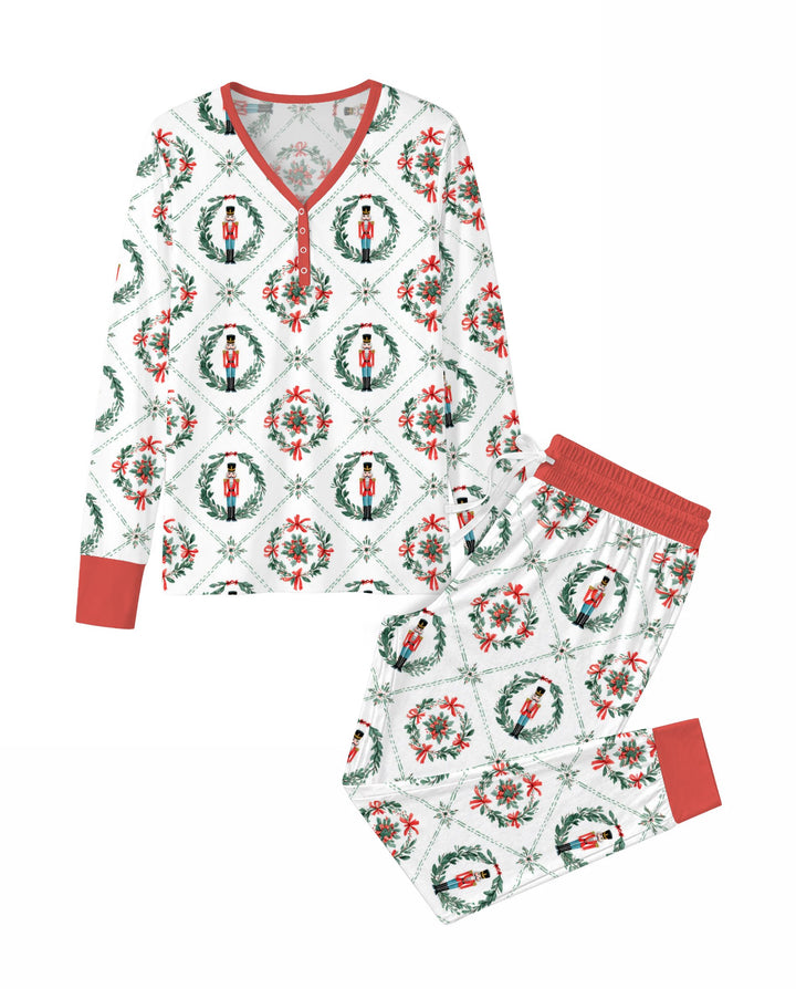 Classic Nutcracker Christmas Wreath Seamless Pattern Bamboo Women Pajama Set