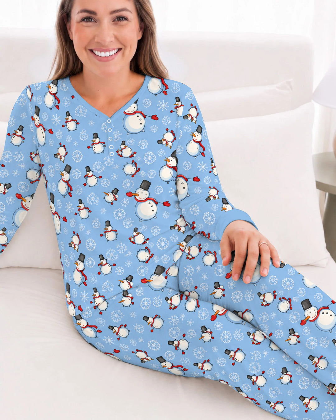 Cute Snowman Winter Snowflakes Seamless Pattern Bamboo Women Pajama Set
