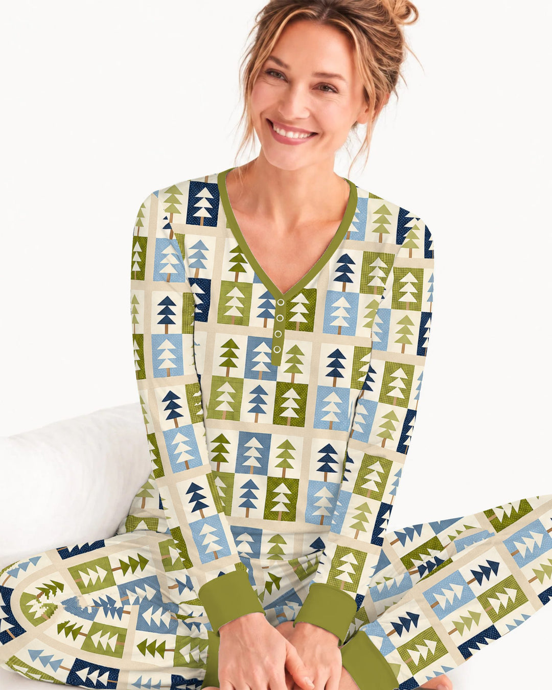 Retro Geometric Christmas Tree Patchwork Seamless Pattern Bamboo Women Pajama Set