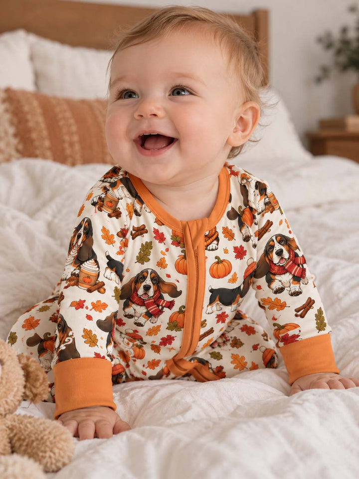 Cozy Autumn Basset Hounds Bamboo Convertible Zippy