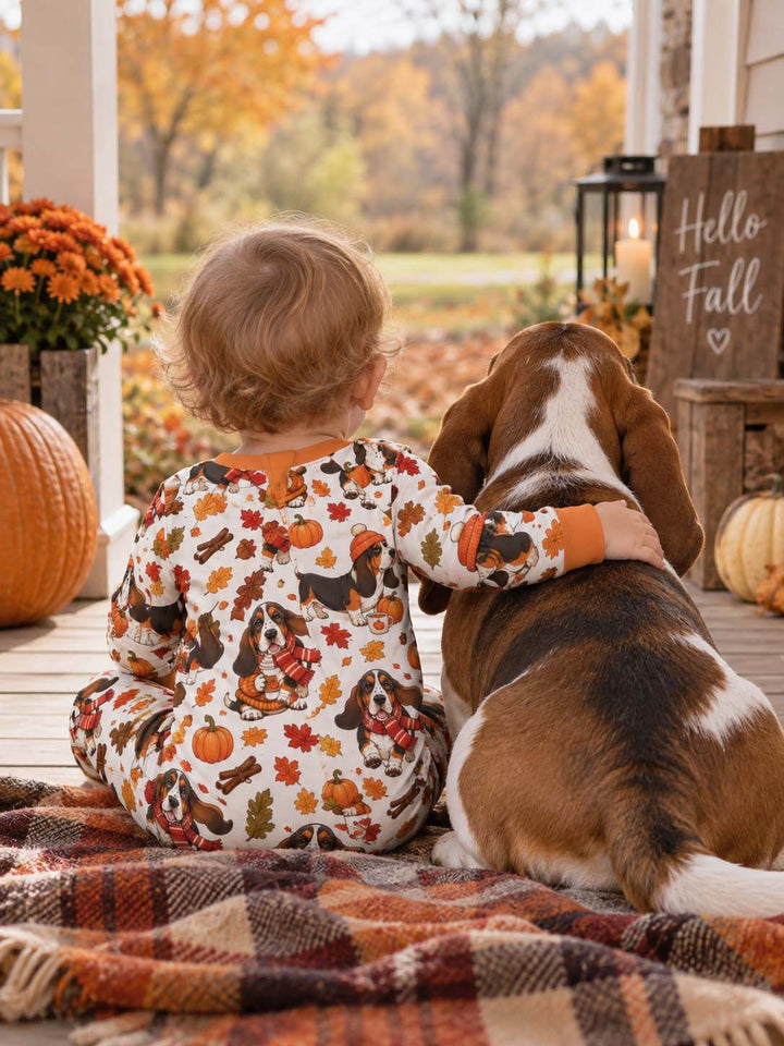 Cozy Autumn Basset Hounds Bamboo Convertible Zippy