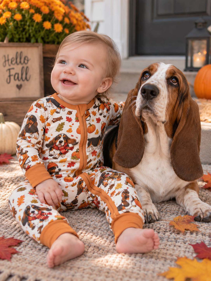 Cozy Autumn Basset Hounds Bamboo Convertible Zippy