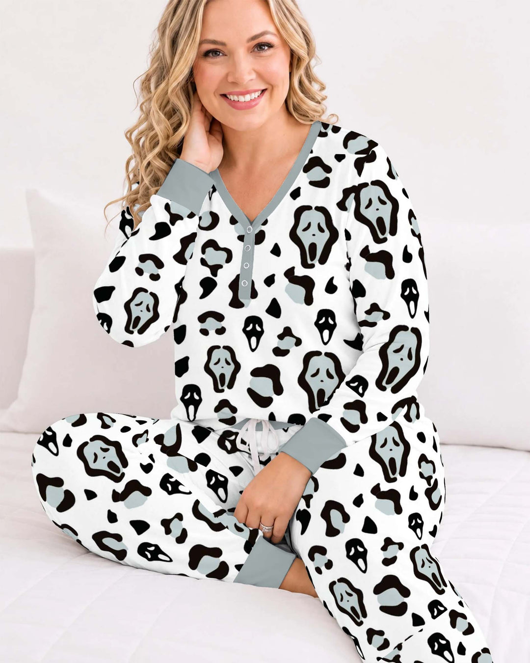 Ghostface Abstract Halloween Pattern Bamboo Women Pajama Set