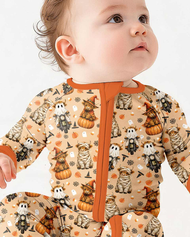 Funny Halloween Highland Cow Bamboo Convertible Zippy