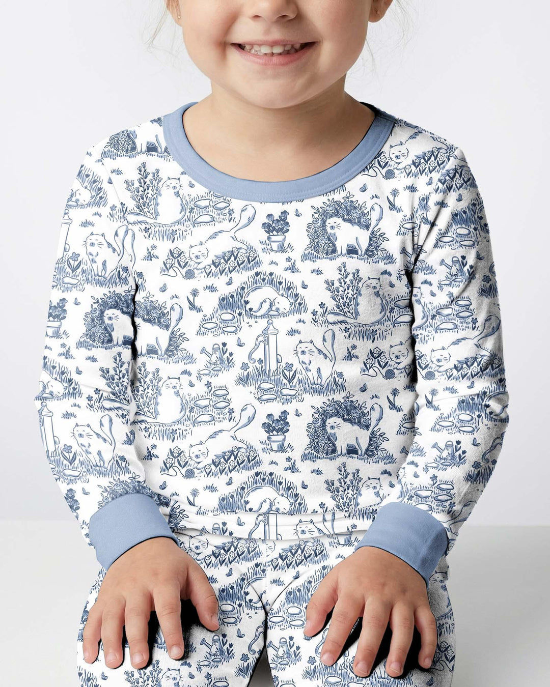 Toile Cats Bamboo Two Piece Long Sleeve Pajama Set