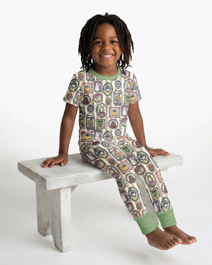 Vintage Halloween Ghost Pumpkin Portraits Bamboo Two Piece Short Sleeve Pajama Set