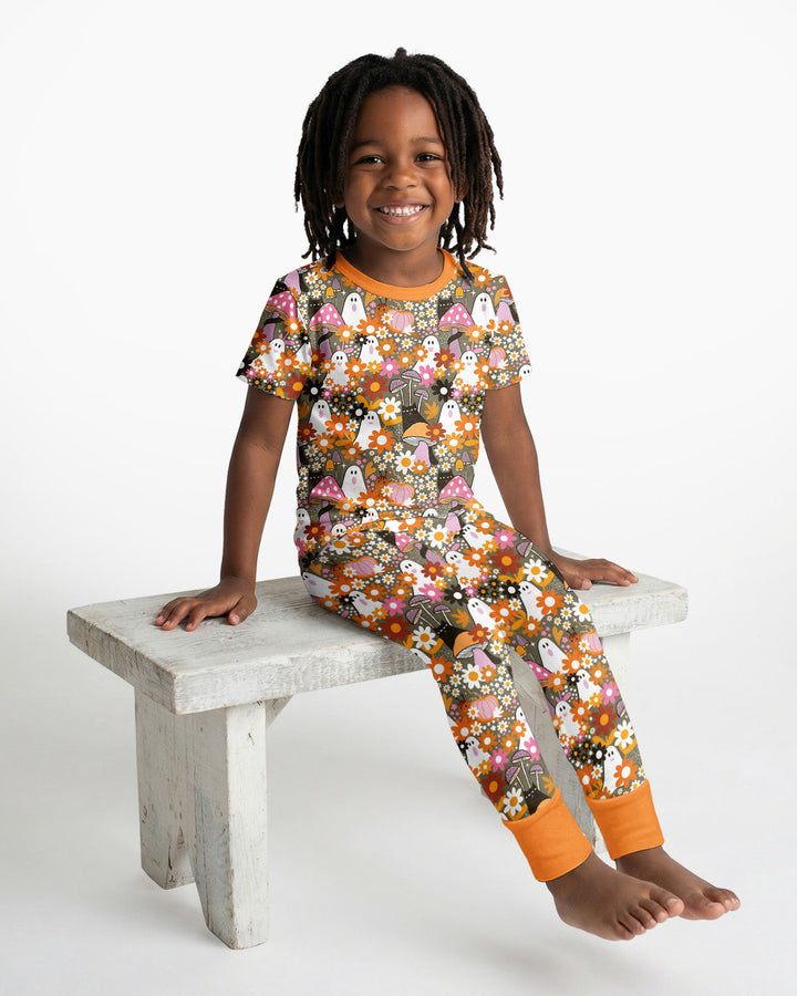 Retro Ghost Mushroom Floral Halloween Bamboo Two Piece Short Sleeve Pajama Set