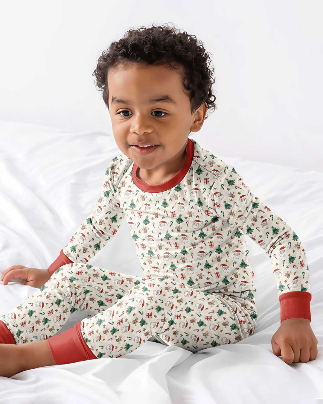 Snowy Santa Bamboo Two Piece Long Sleeve Pajama Set