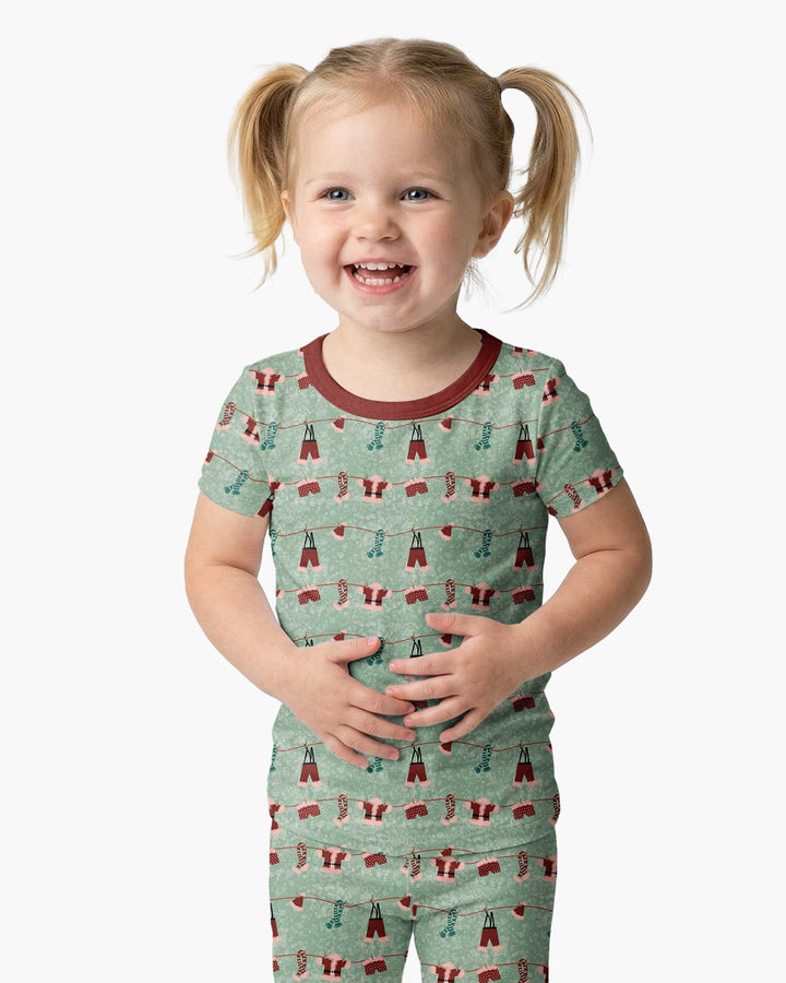 Santa In The Snow Bamboo Two Piece Short Sleeve Pajama Set