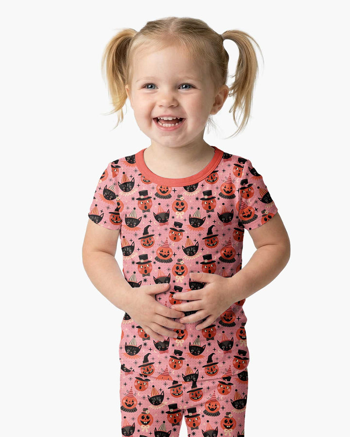 Retro Halloween Cats and Funny Pumpkins Bamboo Two Piece Short Sleeve Pajama Set
