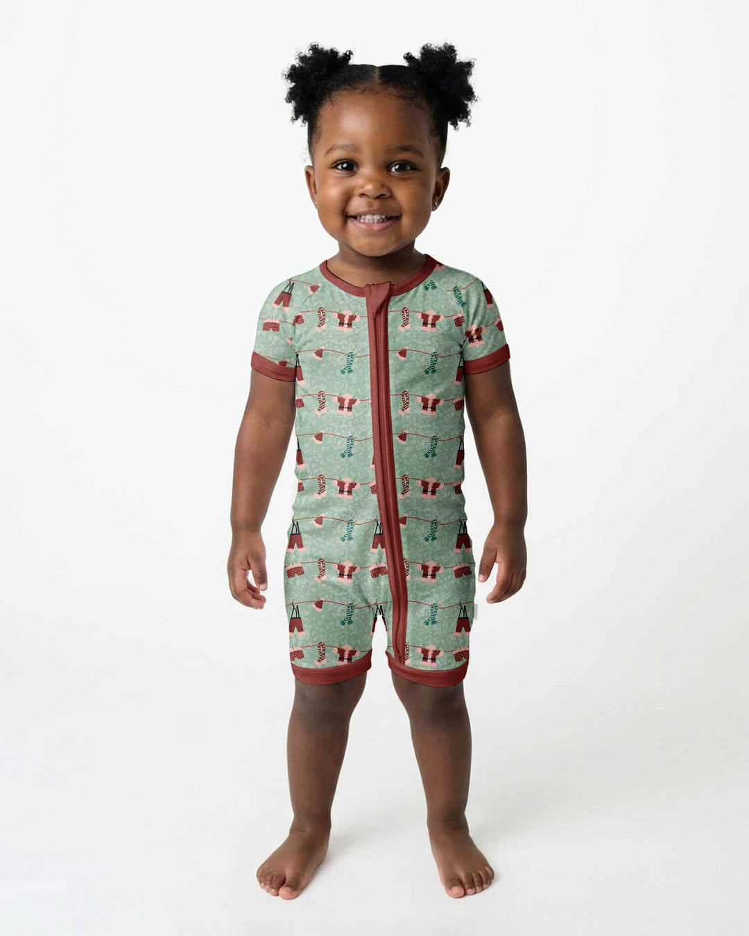 Santa In The Snow Bamboo Shorty Zippy