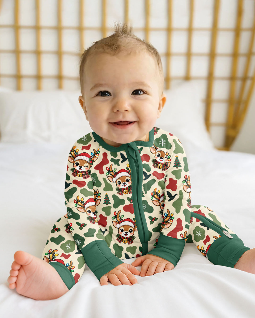 Christmas Deer Hunting Camo Bamboo Convertible Zippy