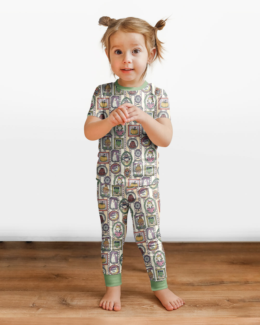 Vintage Halloween Ghost Pumpkin Portraits Bamboo Two Piece Short Sleeve Pajama Set