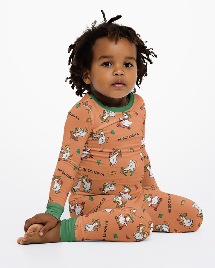 Me-Goose-Ta Bamboo Two Piece Long Sleeve Pajama Set