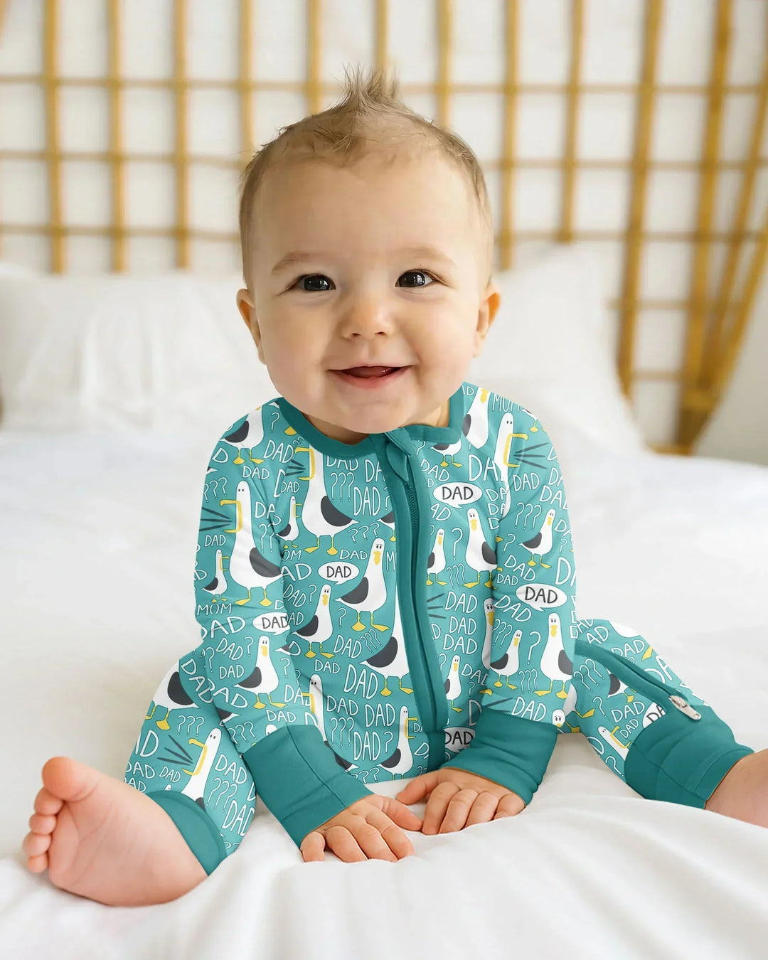 Funny Seagull DAD Bamboo Convertible Zippy
