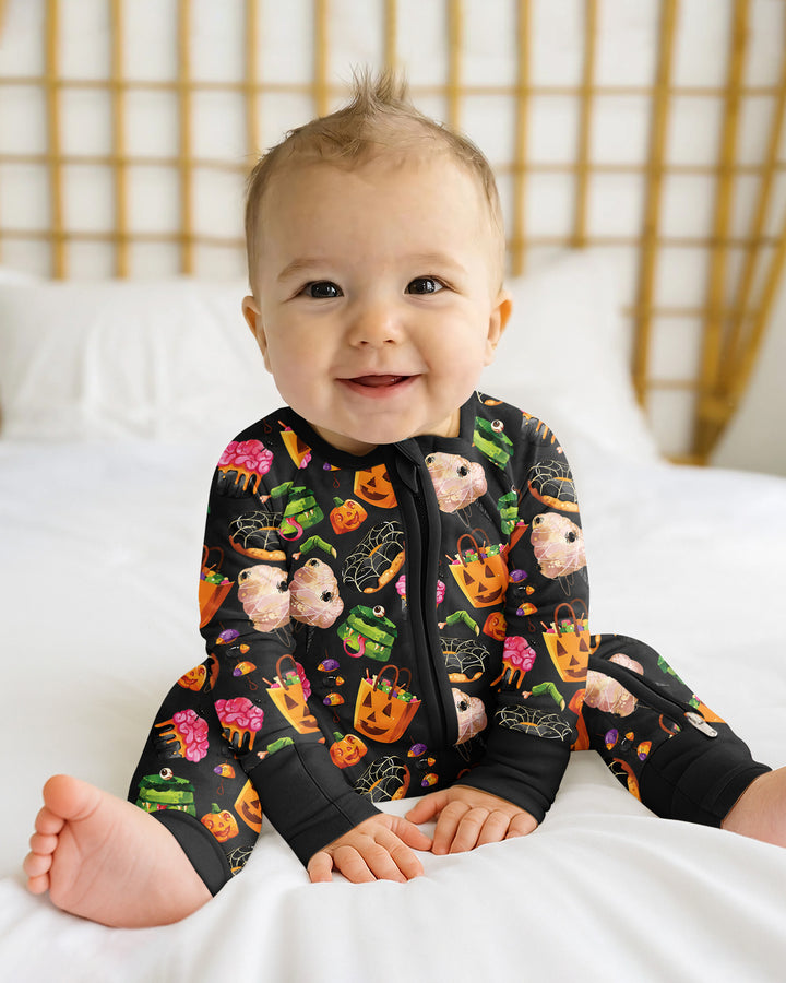 Spooky Snack Shack Bamboo Convertible Zippy