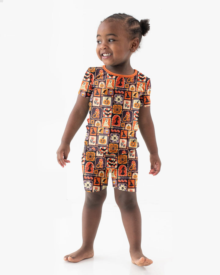 Retro Halloween Patchwork Icons Bamboo Two Piece Short Sleeve Shorts Pajama Set