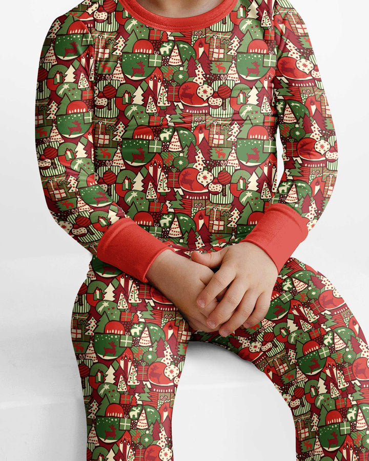 Christmas Time Mosaic Bamboo Two Piece Long Sleeve Pajama Set