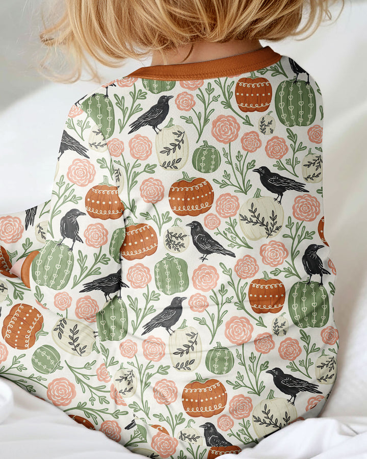 Country Crows with Mums and Pumpkins Bamboo Convertible Zippy