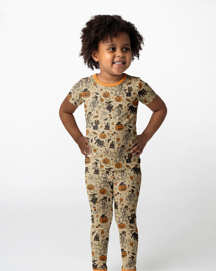 Vintage Skeleton Pumpkin Halloween Bamboo Two Piece Short Sleeve Pajama Set