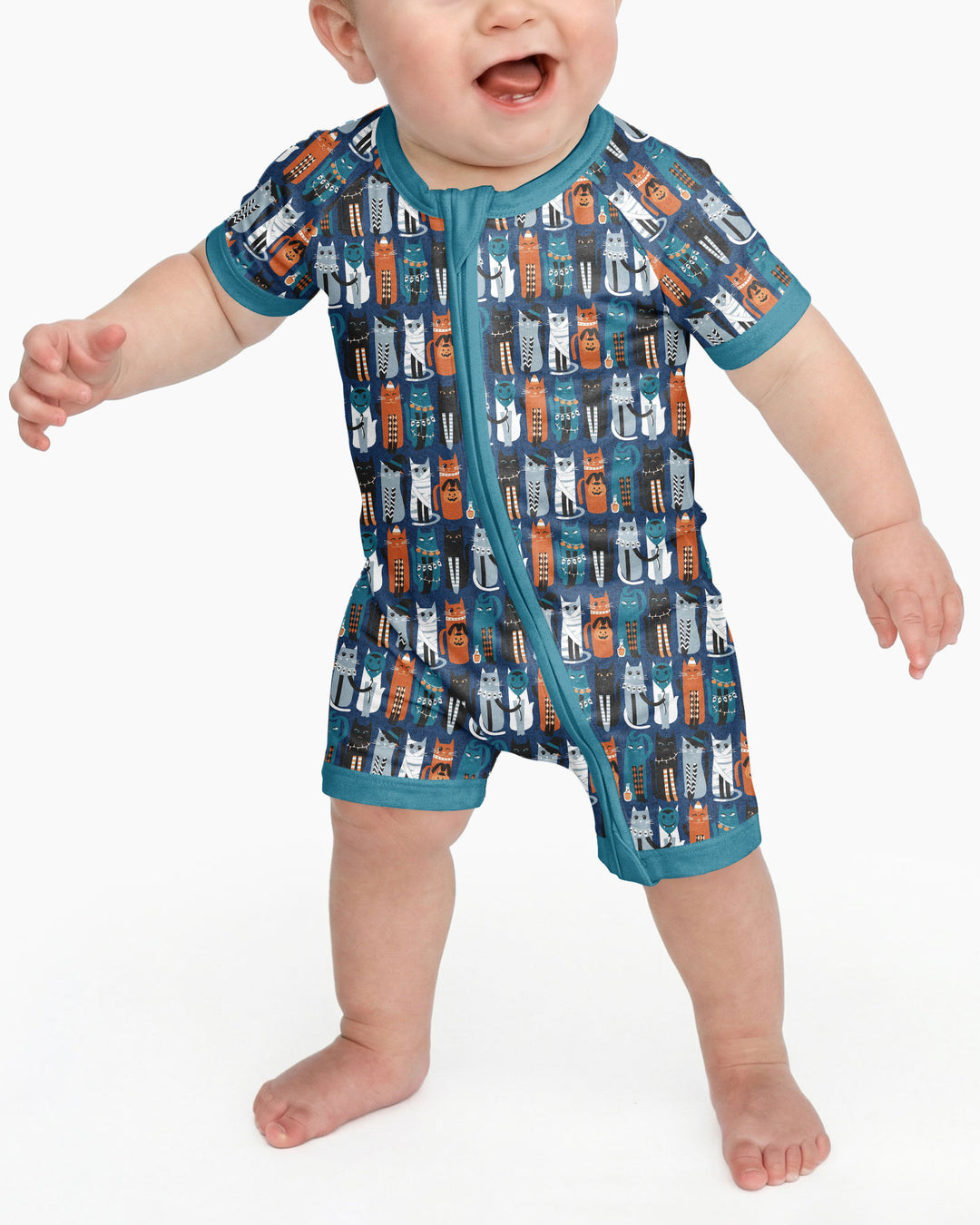 Retro Halloween Cat Bamboo Shorty Zippy