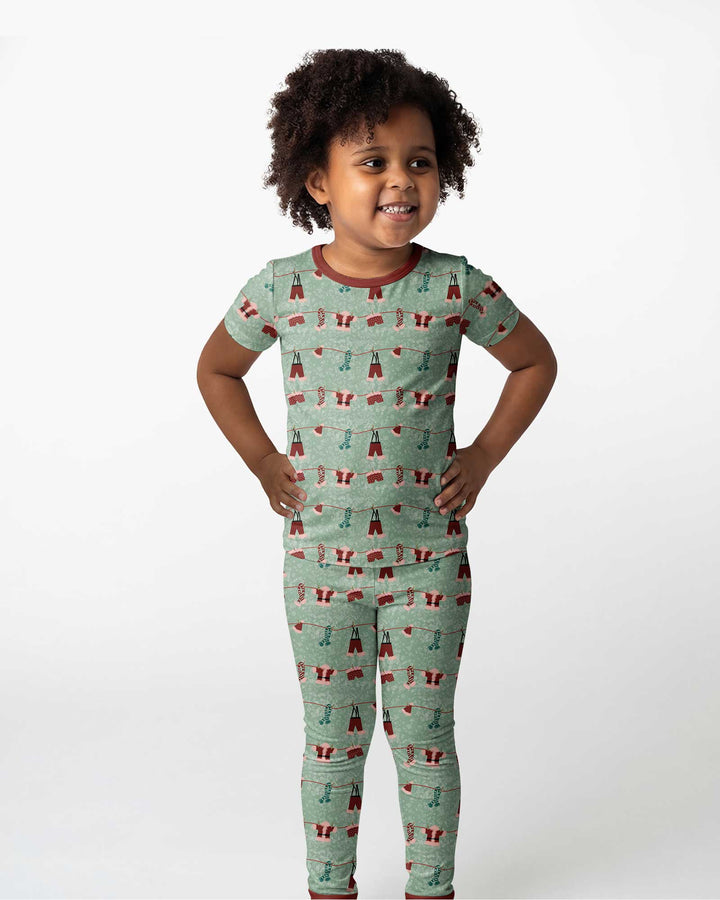 Santa In The Snow Bamboo Two Piece Short Sleeve Pajama Set