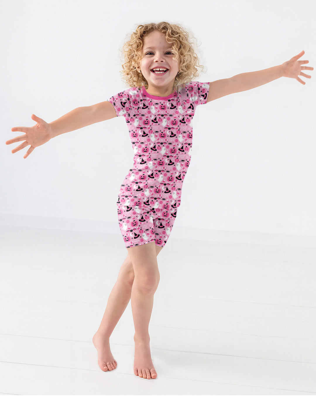 Cute Pink Halloween Ghost Pumpkin Witch Bamboo Two Piece Short Sleeve Shorts Pajama Set