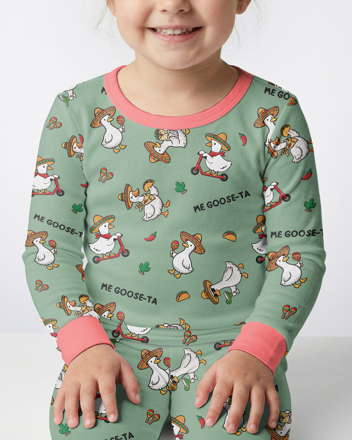 Me-Goose-Ta Bamboo Two Piece Long Sleeve Pajama Set