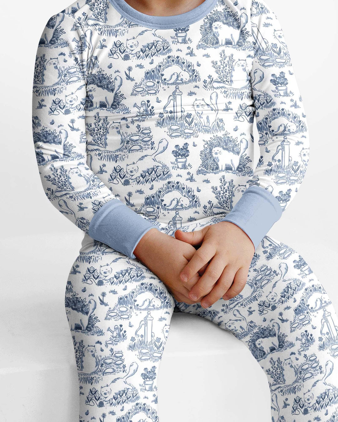Toile Cats Bamboo Two Piece Long Sleeve Pajama Set