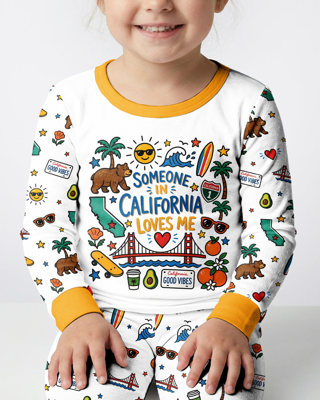 Someone in California Loves Me Bamboo Two Piece Long Sleeve Pajama Set (A)