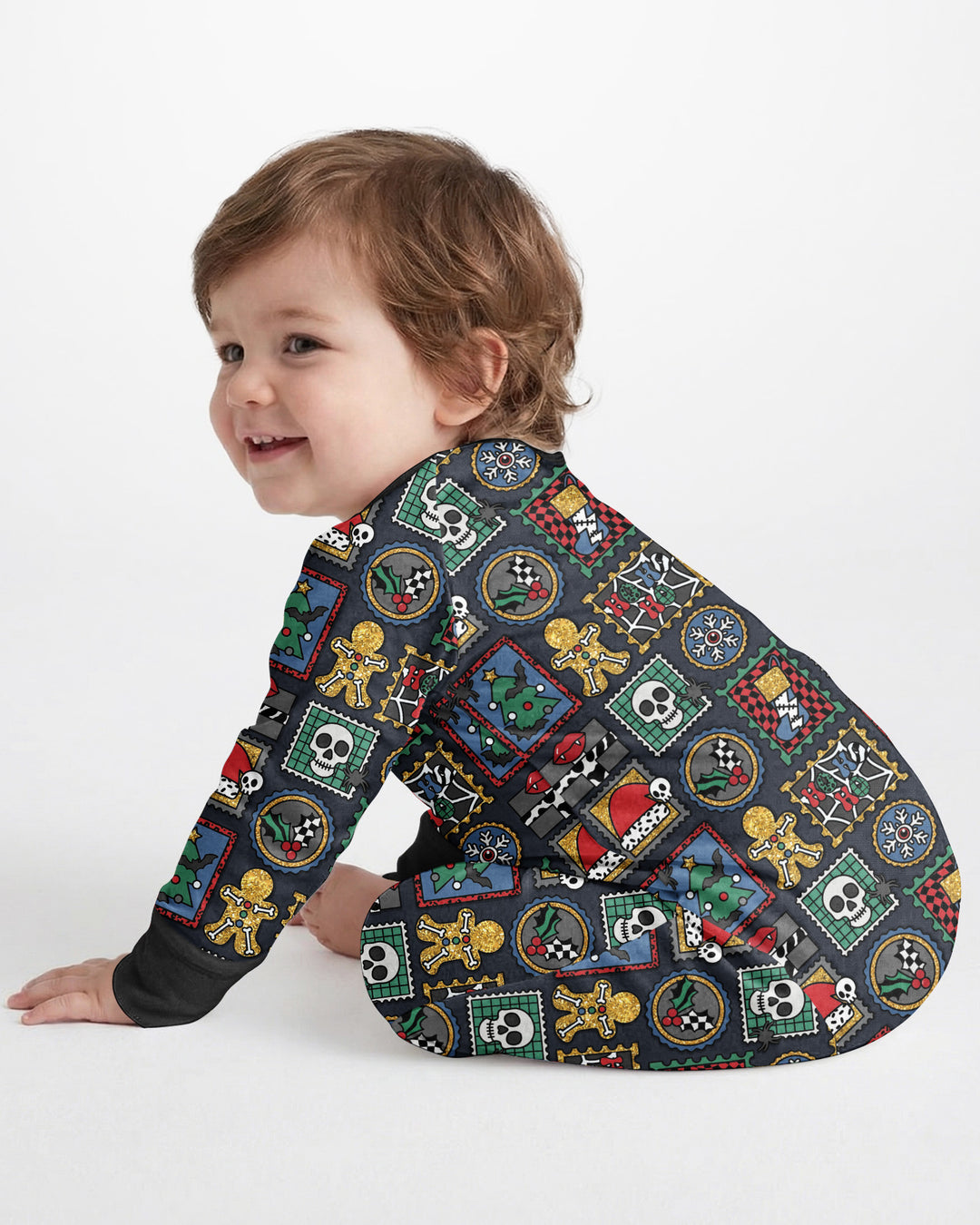 Retro Spooky Christmas Stamp Bamboo Convertible Zippy