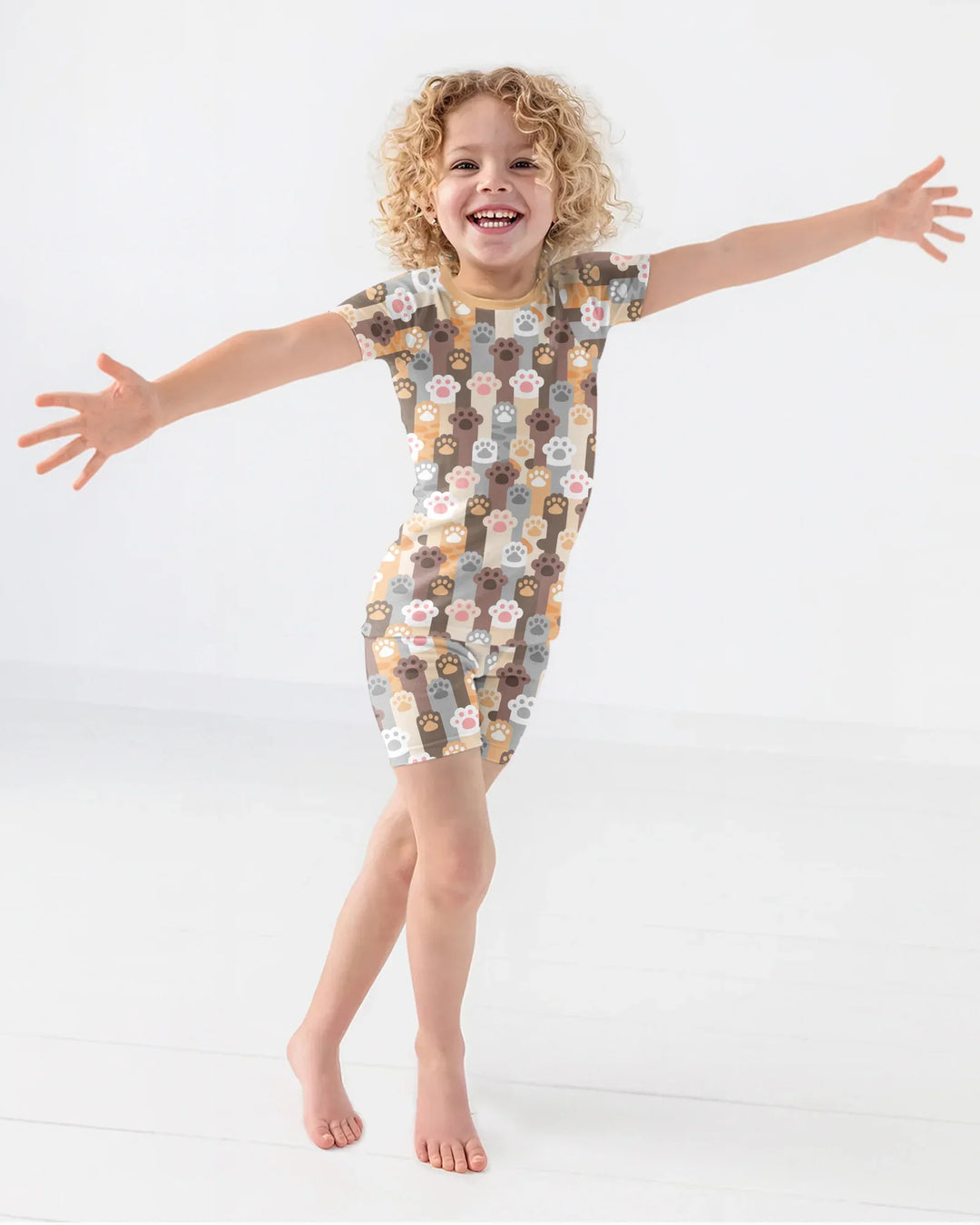 Grabby Paws Bamboo Two Piece Short Sleeve Shorts Pajama Set