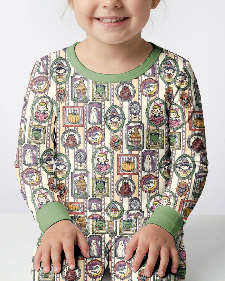 Vintage Halloween Ghost Pumpkin Portraits Bamboo Two Piece Long Sleeve Pajama Set