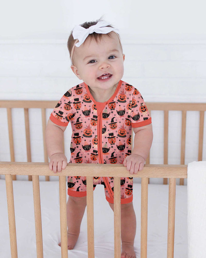 Retro Halloween Cats and Funny Pumpkins Bamboo Shorty Zippy