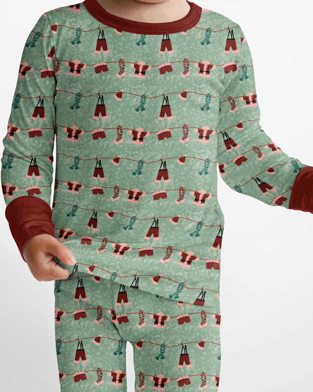 Santa In The Snow Bamboo Two Piece Long Sleeve Pajama Set