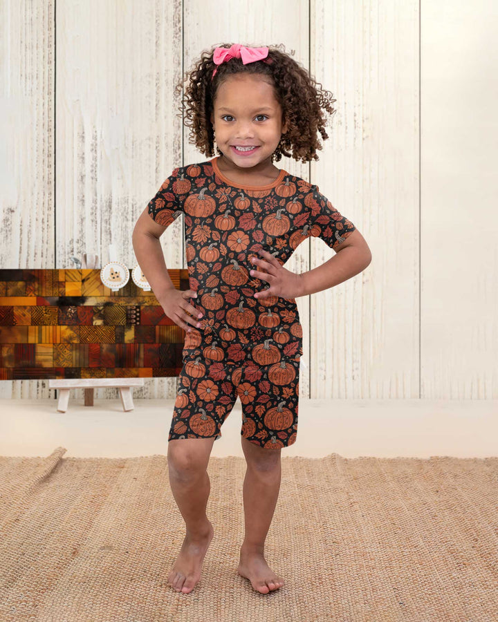 Retro Halloween Pumpkins Bamboo Two Piece Short Sleeve Shorts Pajama Set
