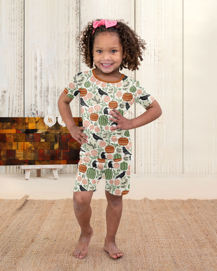 Country Crows with Mums and Pumpkins Bamboo Two Piece Short Sleeve Shorts Pajama Set