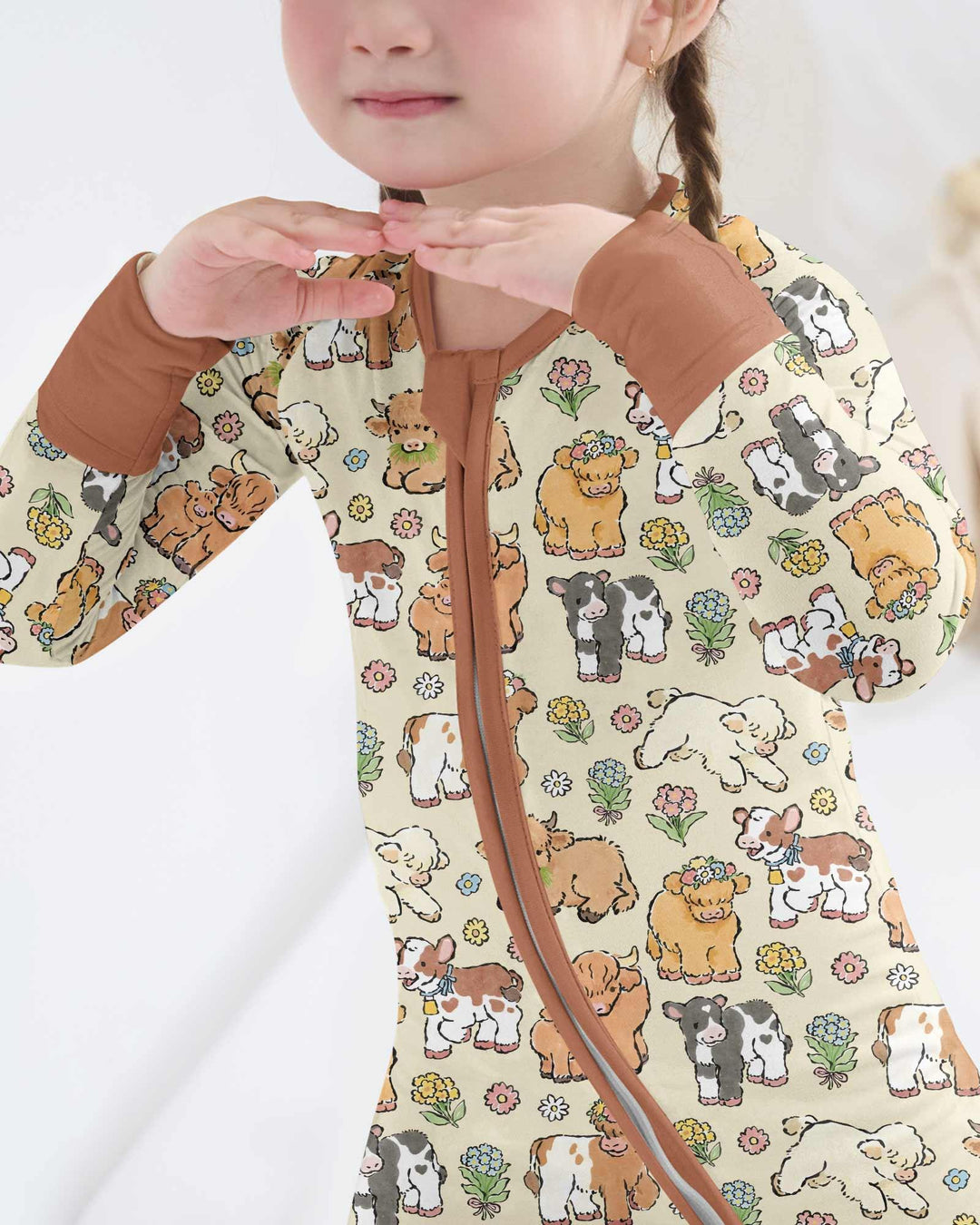 Little Highland Friends Bamboo Convertible Zippy