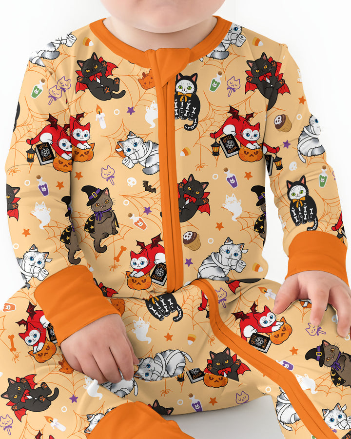 Spooky Kittie Bamboo Convertible Zippy